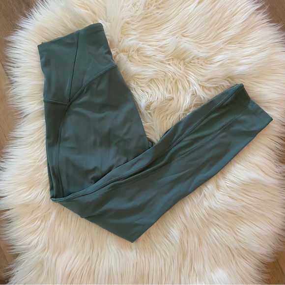 Lululemon Train Time Mesh Detail Leggings - Picture 3 of 8